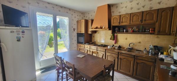 Maison
         5 pièces
        - 110 m² 190 000 € *