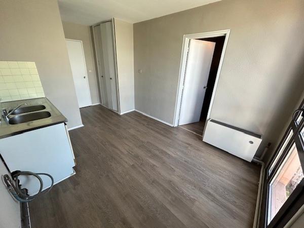 Apt T3 Traversant Quartier Roseraie & Jolimont