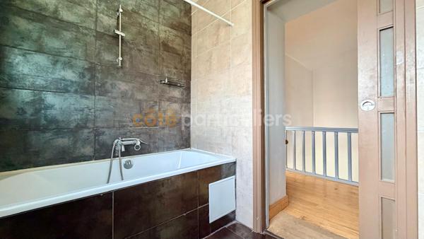Vente Maison105 m² - 4 Pièces - CASTELSARRASIN (82100)