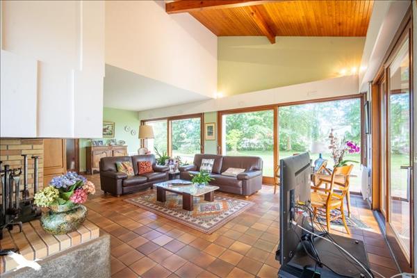Maison à vendre |  Narrosse |  6 pièces | 226 m²