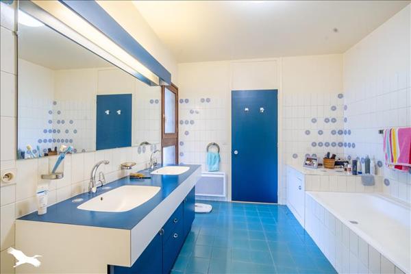 Maison à vendre |  Narrosse |  6 pièces | 226 m²