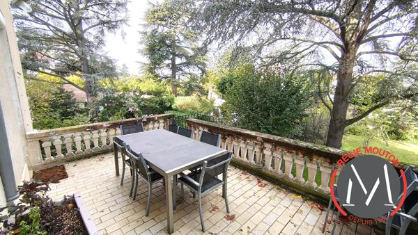 Belle maison Familiale de 250 m² avec 968m² de terrain -  Avenue ESQUIROL
