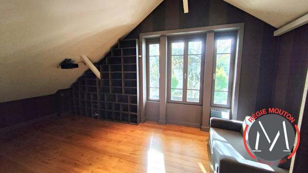 Belle maison Familiale de 250 m² avec 968m² de terrain -  Avenue ESQUIROL