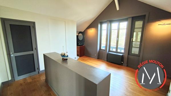 Belle maison Familiale de 250 m² avec 968m² de terrain -  Avenue ESQUIROL