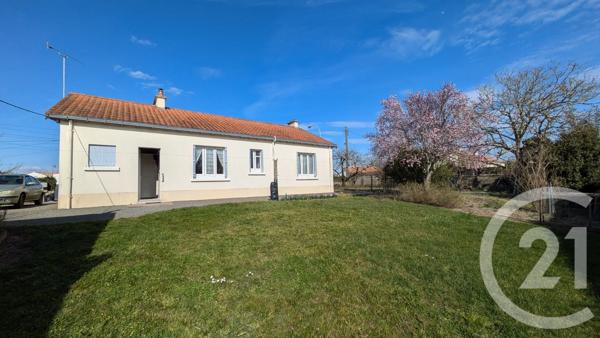 Maison à vendre  3 pièces - 60,54 m 2   MACHECOUL ST MEME  - 44