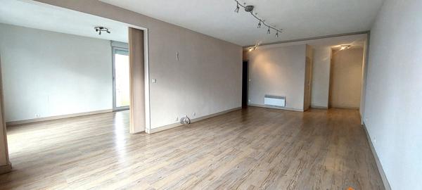 Appartement  3 pièce(s)  2 chambre(s)  68 m²