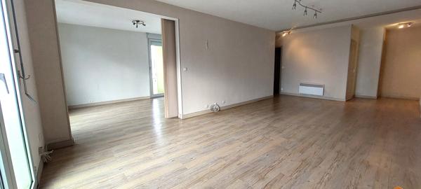 Appartement  3 pièce(s)  2 chambre(s)  68 m²