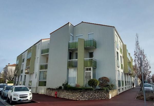 Appartement  3 pièce(s)  2 chambre(s)  68 m²