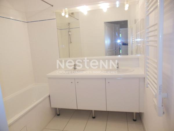 CUGNAUX 31270 Agréable et Beau T4 Récent de 94.16m² suite parentale , belle terrasse de 16.05m² places de parking , 2 salles de bains