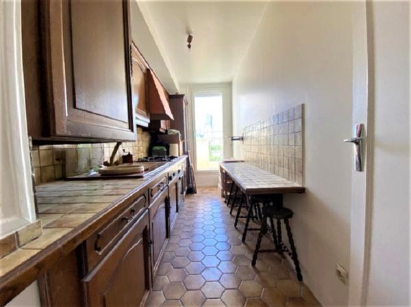 Appartement Courbevoie 3 pièce(s) 65 m2