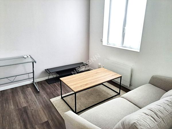 T2 MEUBLE AVEC COUR PRIVATIVE - SECTEUR COQUEBERT