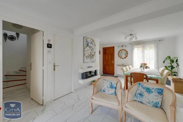 Maison à louer 4 pièces 81.38m² Antony (92160)