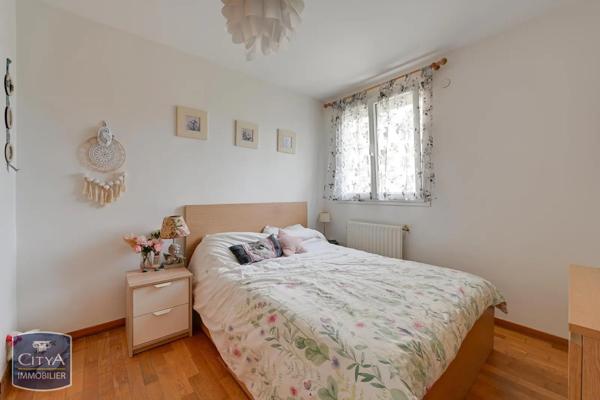 Maison à louer 4 pièces 81.38m² Antony (92160)