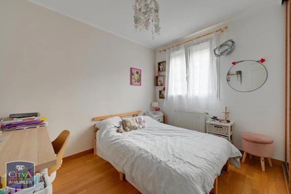 Maison à louer 4 pièces 81.38m² Antony (92160)