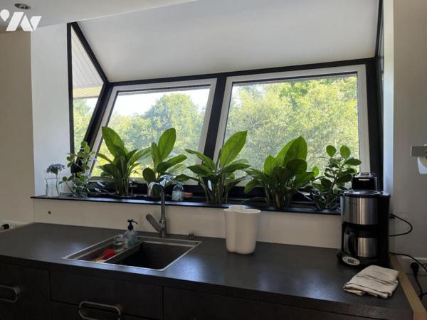 MAISON D'ARCHITECTE AVEC PISCINE - PLEUVEN