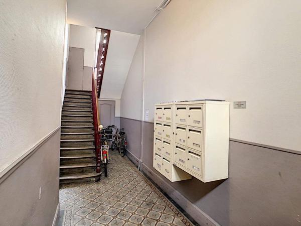 Appartement duplex meublé, Nancy F1 MEZZANINE - 38 m2 (surface carrez 20.63m²)