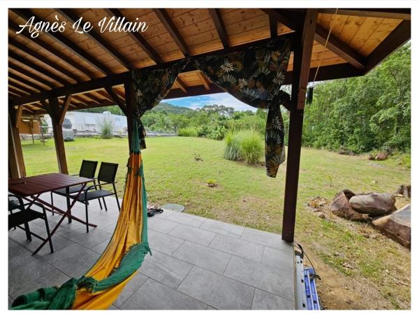 Terrain Plat avec Maisonnette proche Plage de Grande Anse