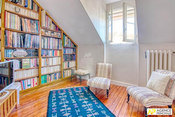 Versailles Montreuil St-Symphorien Maison 6 pièces 210 m² au sol avec jardin €1 930 000 ** - Référence 27318