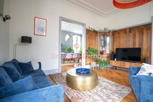 Maison à vendre 11 pièces de 300 m²