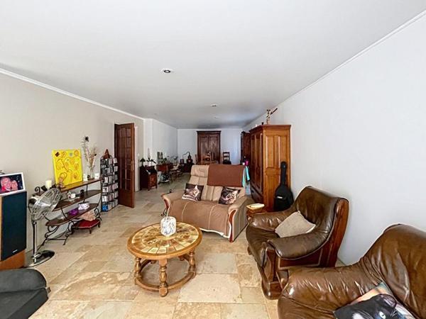 Propriété de 180 m2 Saint Christol les Ales