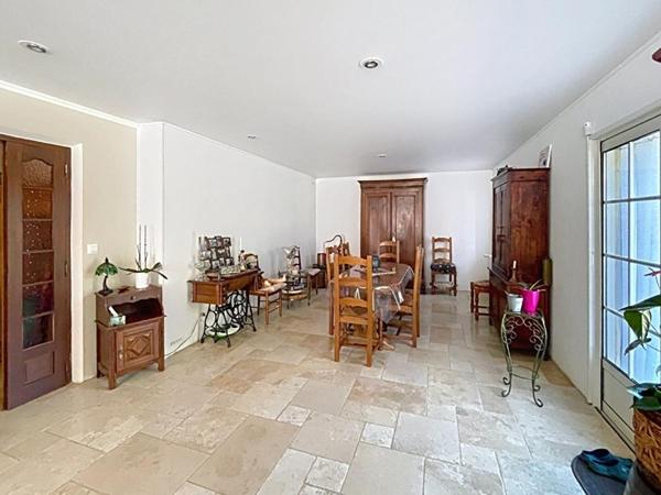 Propriété de 180 m2 Saint Christol les Ales