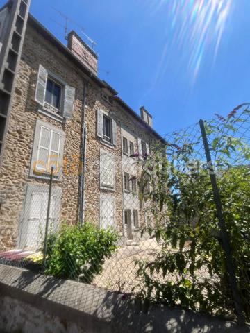 Location Appartement56,47 m² - 3 Pièces - CORBEIL ESSONNES (91100)