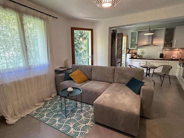 3 pièces Balcon - Parking - Villejuif Centre (Métro 7/14/15/Tram Orly)