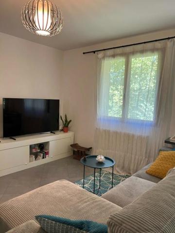 3 pièces Balcon - Parking - Villejuif Centre (Métro 7/14/15/Tram Orly)