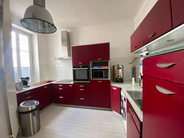 Maison Hyper centre, 3 chambres et cour végétalisée