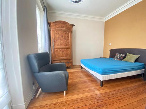 Maison Hyper centre, 3 chambres et cour végétalisée