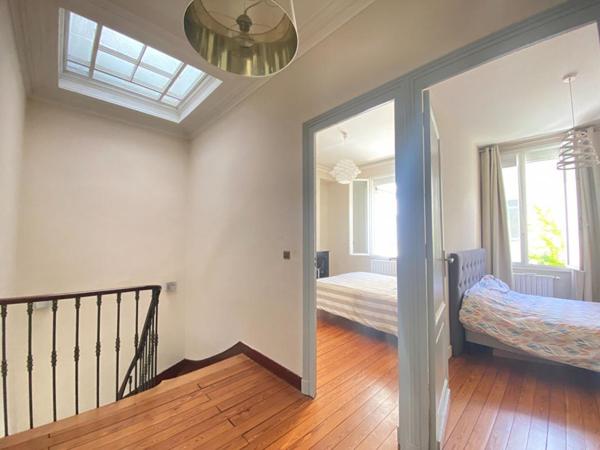 Maison Hyper centre, 3 chambres et cour végétalisée