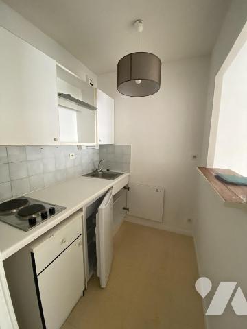 À Vendre – Studio 29,85 m² avec balcon, cave et stationnement – Pornichet Centre