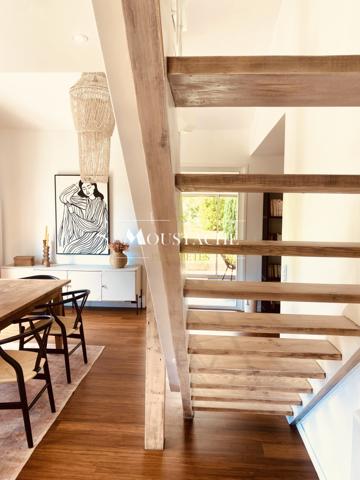 VILLA A LA RÉNOVATION CONTEMPORAINE HAUT DE GAMME - 200 M LAC & 1 KM PLAGE -