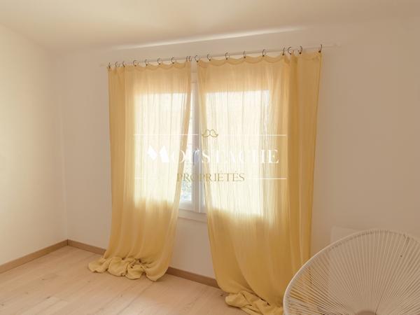 VILLA A LA RÉNOVATION CONTEMPORAINE HAUT DE GAMME - 200 M LAC & 1 KM PLAGE -