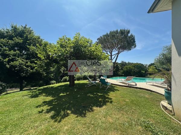 Propriete 9 pièce(s) 4 chambre(s) 309 m²