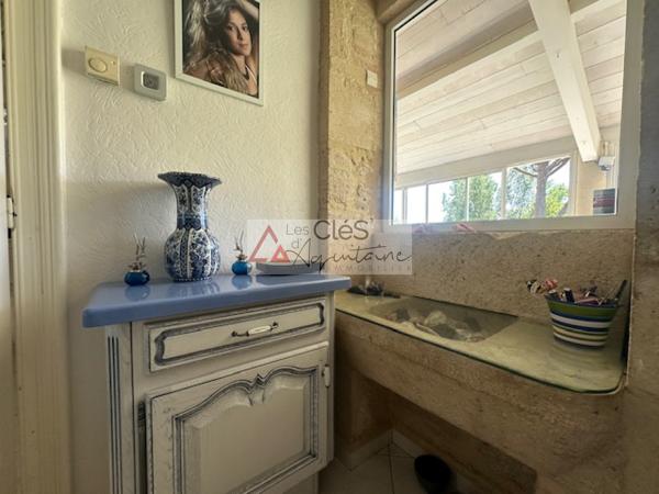 Propriete 9 pièce(s) 4 chambre(s) 309 m²