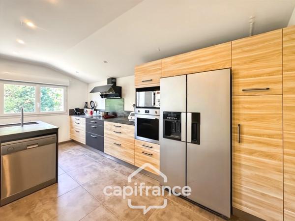 Maison à vendre 7 pièces SALAISE SUR SANNE (38)