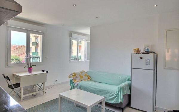 Maison à vendre    5 pièces •  Marseille 10