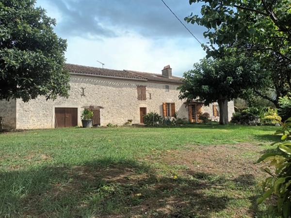 Propriété Galapian (47) en campagne