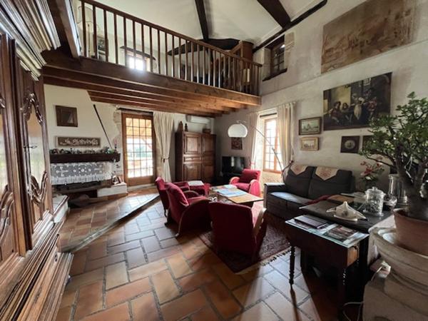 Propriété Galapian (47) en campagne