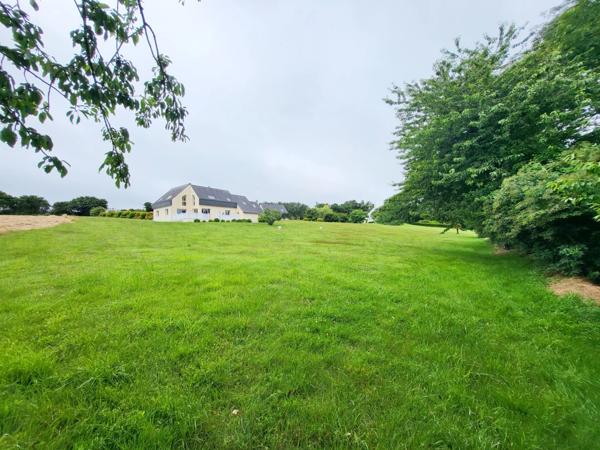 Maison VUE MER à vendre 7 pièces LANVEOC (29)