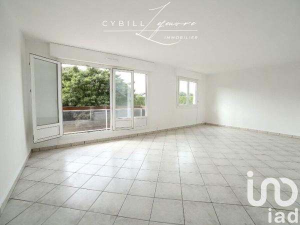 Appartement 3 pièces de 80 m² à Canteleu (76380)