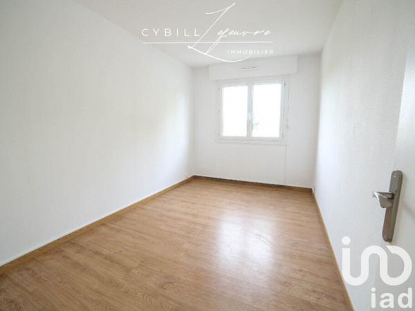 Appartement 3 pièces de 80 m² à Canteleu (76380)