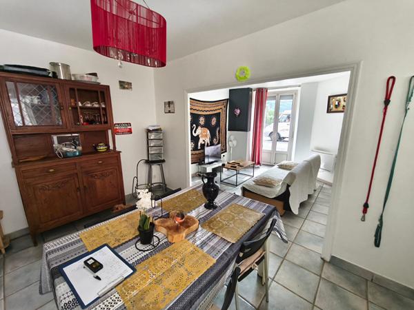 Immeuble St Jean De Verges 170 m2 3 APPARTEMENTS