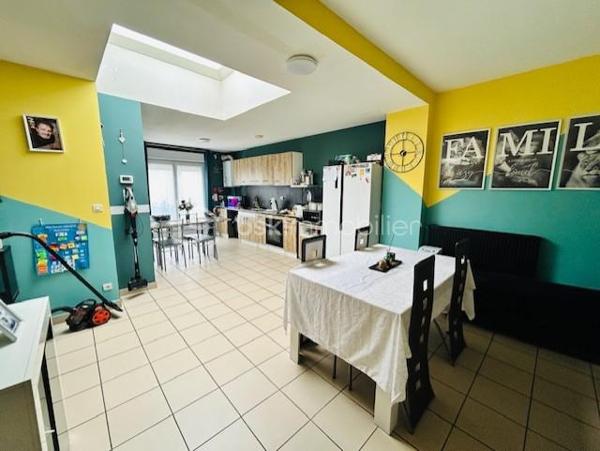 Immeuble mixte de 213 m²