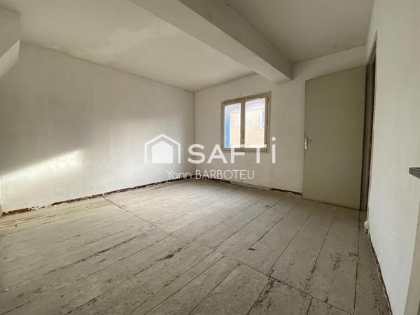 Maison de village divisée en 2 logements