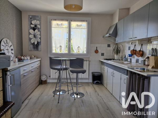 Maison à vendre 6 pièces 142 m² Ruffec