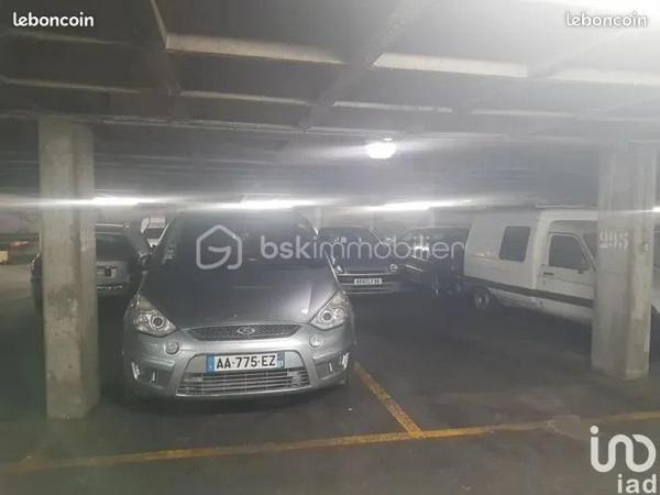 Parking de 12 m²