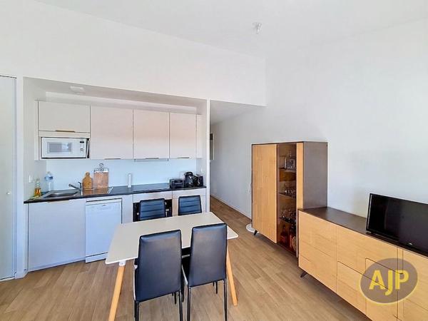 Appartement à vendre Montaigu - 2 pièces, 41m² avec 1 chambre(s) à 196 000€ - AJP Immobilier Montaigu