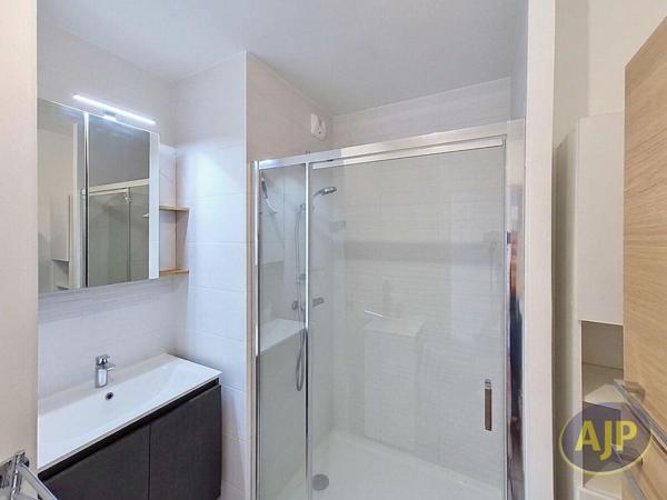 Appartement à vendre Montaigu - 2 pièces, 41m² avec 1 chambre(s) à 196 000€ - AJP Immobilier Montaigu